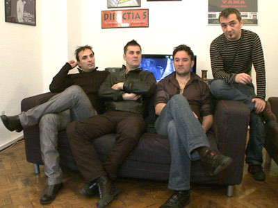 Vezi aici concertul Directia 5 in Second Live!