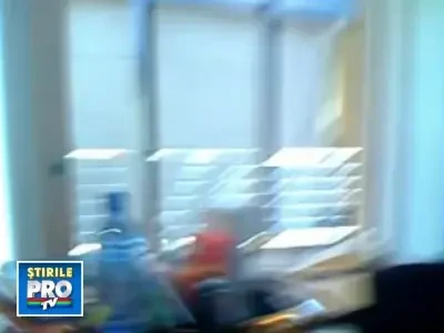 Demi Moore s-a filmat cu Ashton Kutcher si s-a postat pe net!