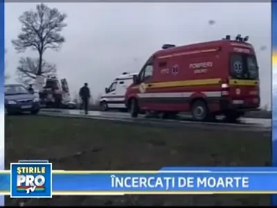 Arad: Microbuz ciocnit cu un TIR! Un mort si 8 raniti grav