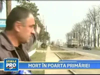 Viata bate filmul! Un primar PNL a murit in timp ce isi parca masina!