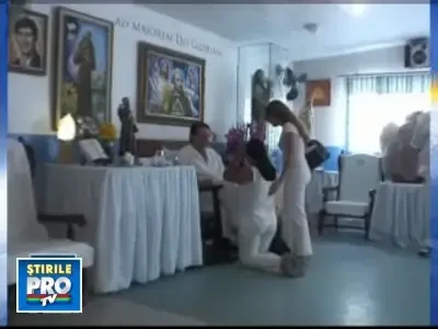 IMAGINI SOCANTE: "Vindec boli incurabile. Sunt unealta lui Dumnezeu!"