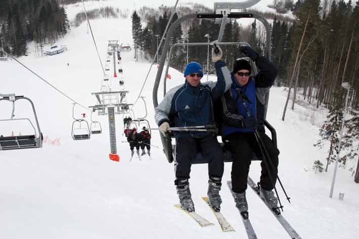 Controale la instalatiile de transport pe cablu, in statiunile montane. Turistii sunt in siguranta