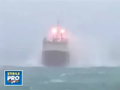Furia naturii. Teribila furtuna pe mare. Vezi VIDEO