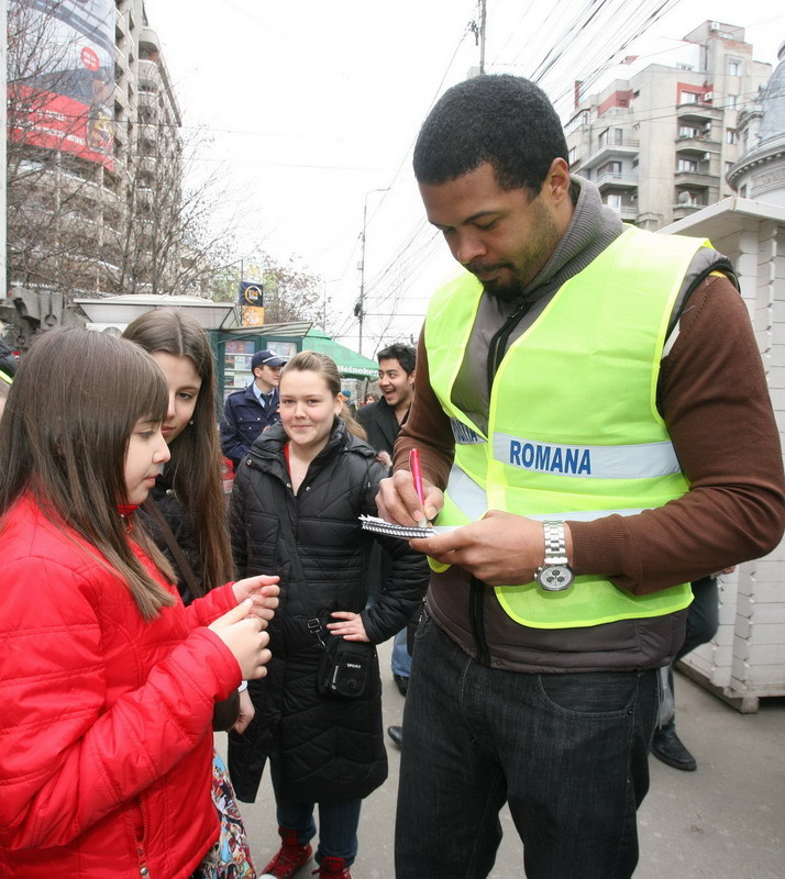 Cabral, Maruta, Solcanu, Animal X si Montuga, politisti pentru o zi!