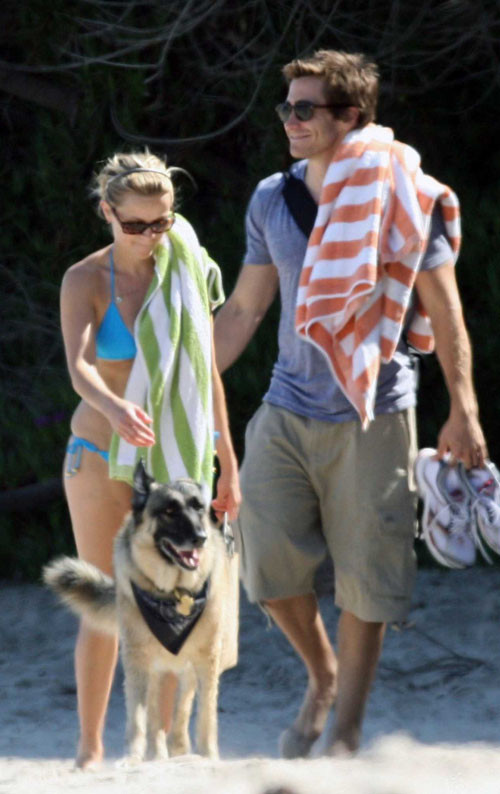 Jake Gyllenhaal si Reese Whitherspoon s-au logodit!