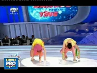 Perechile de la "Dansez pentru tine" s-au unduit pe ritmuri de Bollywood!