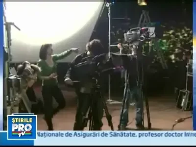 Alexandru Bitman canta alaturi de tatal sau "Vreau o minune"