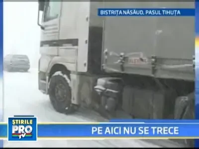 Ninsoare ca in miez de iarna in nordul tarii!