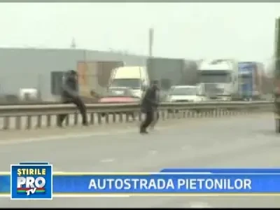 120 de lei amenda, daca traversati autostrada ca pe ulita!