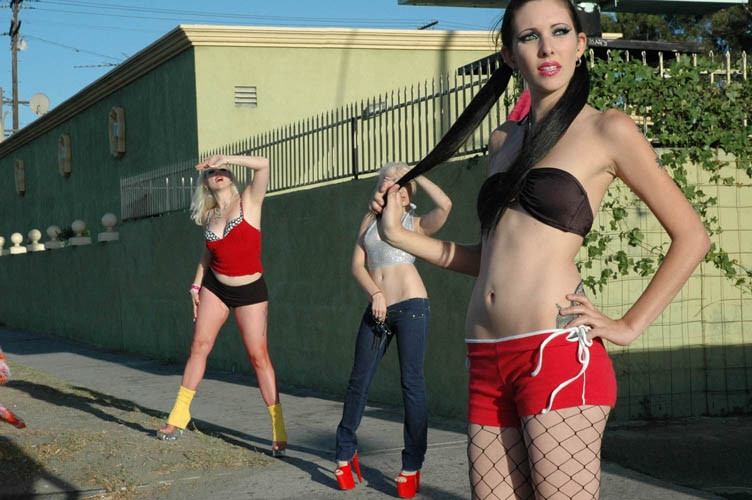 Cum ar fi sa fii anuntata printr-o scrisoare ca sotul tau te inseala?