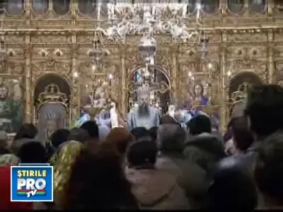 Si credinta trece prin stomac! Dezlegare la peste si... vin!