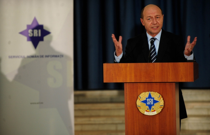 Basescu: Am cerut SRI sa faca un parteneriat cu Politia