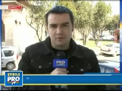 Sase jandarmi cu greutate: s-a rupt platforma cu ei! Unul este grav ranit