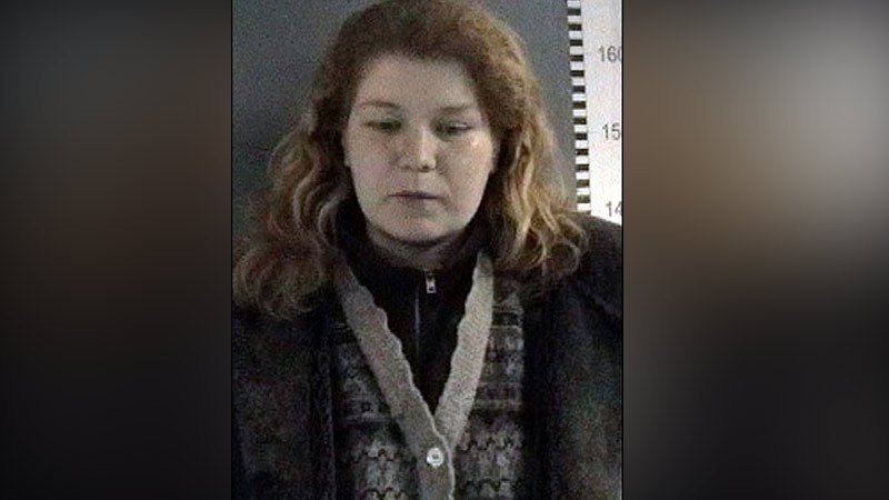 INGROZITOR! Acuzata de CANIBALISM, si-a ucis si si-a mancat prietena!