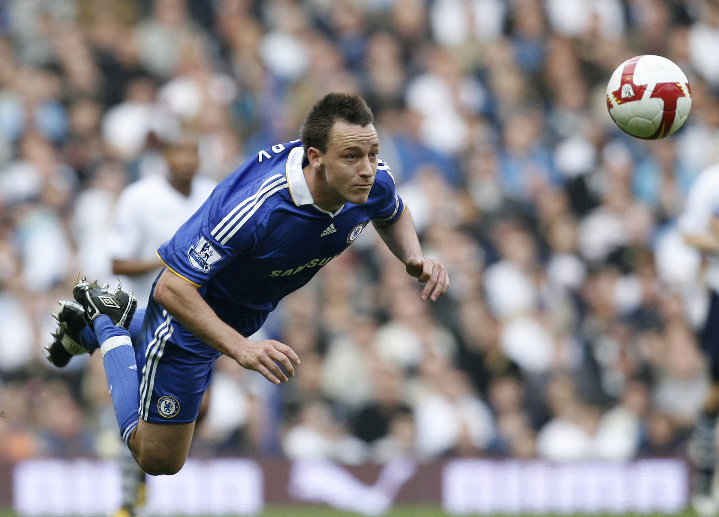 Mama si soacra fotbalistului John Terry, de la Chelsea, prinse la furat!