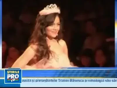 Prezentare de moda la New Delphi special pentru papusa Barbie!