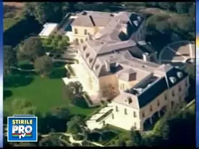 150 de milioane de dolari si puteti avea casa lui Aaron Spelling!