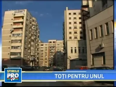 Pe o piata imobiliara inghetata, agentiile isi unesc fortele