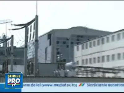 Industria chimica isi inchide portile. Mii de romani vor fi someri