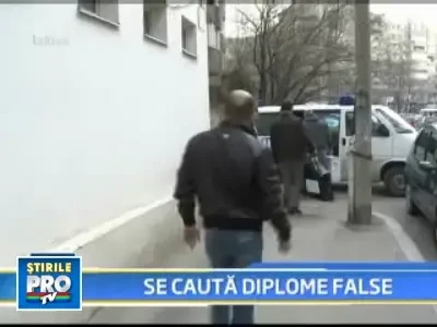 Peste 15.000 de romani si-au cumparat diplomele! Scandalul ia amploare!