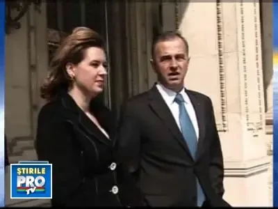 Parlamentul sarbatoreste 5 ani de cand Romania a fost invitata in NATO