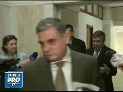 Doi s'un sfert nu se desfiinteaza! Va fi, mai nou, o structura eficienta!