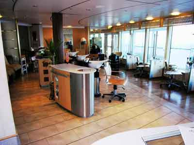 Ce inseamna viata de diva cand ai numai cativa ani!