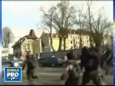 Proteste violente la Strasbourg inainte de inceperea summit-ului NATO