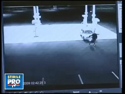 Incredibi: jaf armat cu copilul de mana, in SUA! Vezi imaginile