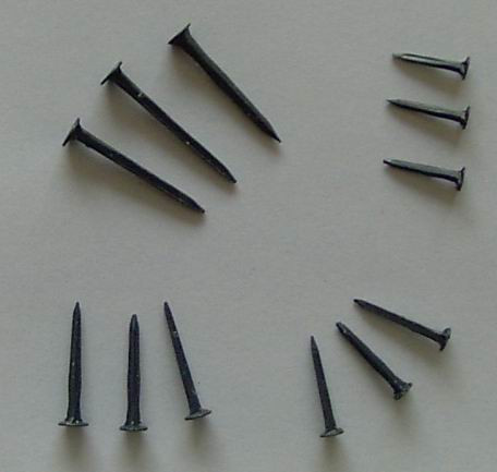 S-a ranit cu un pistol pentru impuscat cuie!