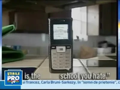 Mesaj vocal cu injuraturi, de la directorul liceului!