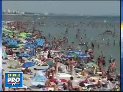 Turistii straini, ademeniti pe litoralul nostru cu zboruri low-cost