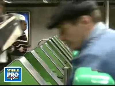 S-au scumpit abonamentele la metrou