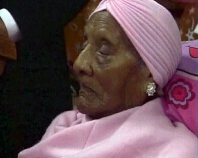 Cea mai batrana femeie din lume si-a serbat cea de-a 115-a aniversare