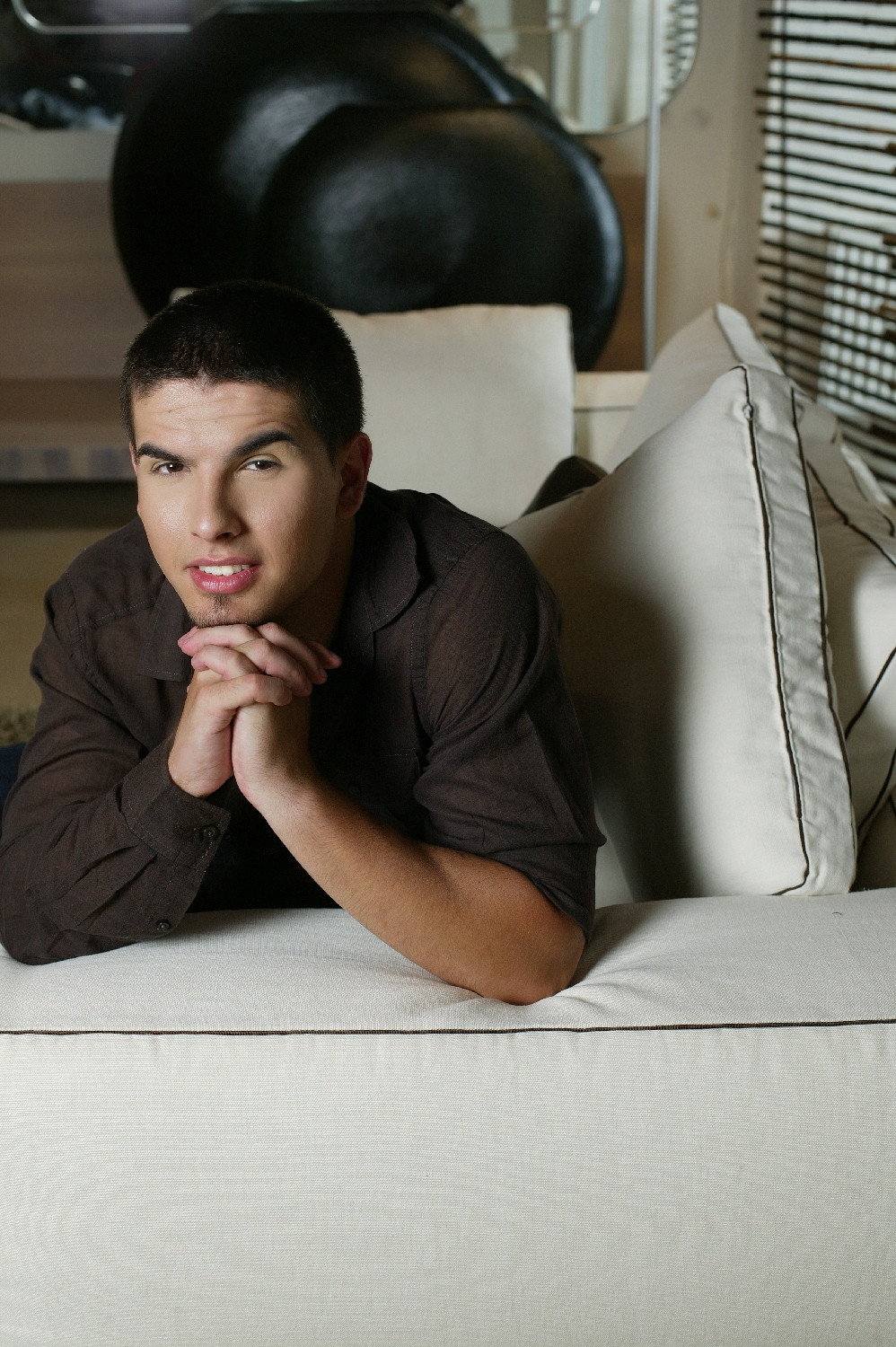 Cei doi baieti de la Montuga primesc biletele de dragoste