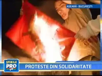 Mii de studenti romani, solidari cu protestatarii din Moldova