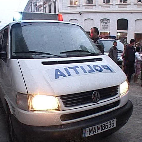 Peste 500 de politisti din Cluj asigura ordinea publica de Luminatie