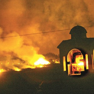 Alerta in SUA! Mii de kilometri de vegetatie in flacari