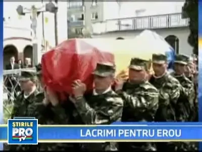 Vasile Unguras, maiorul mort in Afganistan, a fost inmormantat!