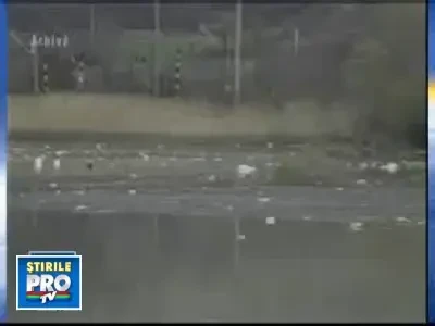 Sticle de plastic cumparam! Am putea avea taxa pe PET-uri