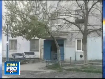 Explozie intr-un bloc din Resita! O garsoniera a sarit in aer!