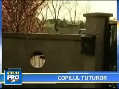 Elise, fetita rapita de mama ei, recuperata din nou de tata!