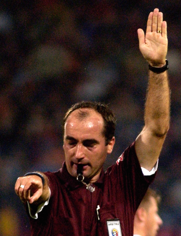 Tatal arbitrului Lajos a murit ieri cand fiul lui era intr-o emisiune TV