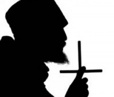 Preotul din judetul Olt ce a fugit cu 29 de maicute ar putea fi caterisit