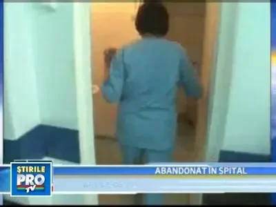 Bebelus abandonat in toaleta spitalului din Petrosani