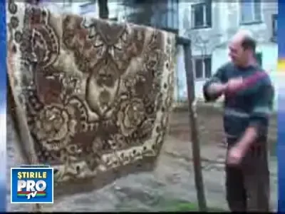 Firmele de curatenie raman fara clienti! Criza e de vina!