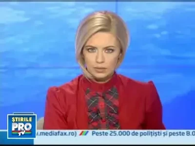 Un avion a aterizat fortat in curtea unei scoli!