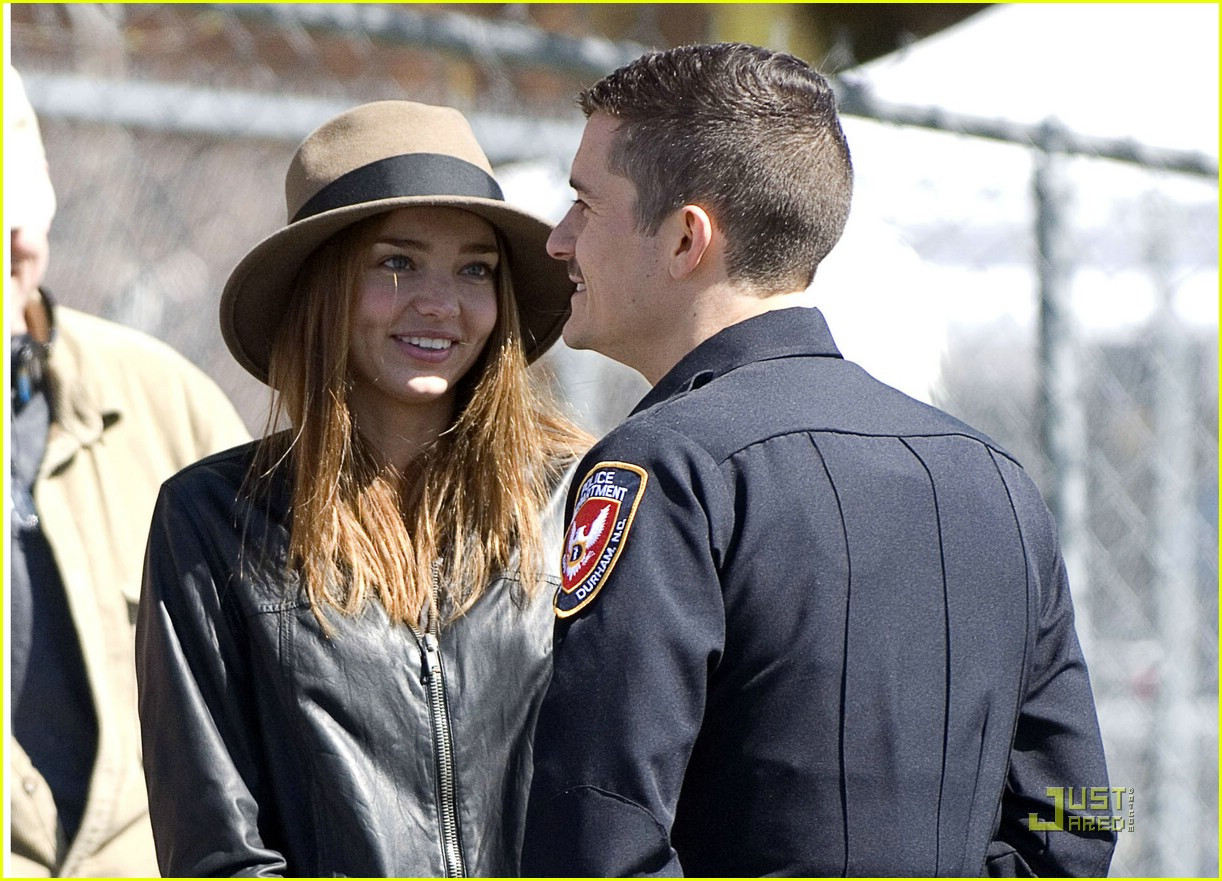 Iubire mare intre Orlando Bloom si Miranda Kerr!