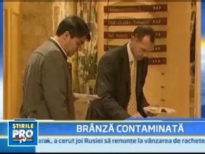 Alerta sanitara in prag de sarbatori! Branza gorgonzola contaminata