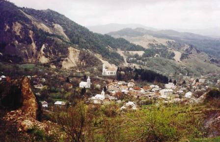 Referendum pentru Rosia Montana, desfasurat in paralel cu alegerile parlamentare, in judetul Alba